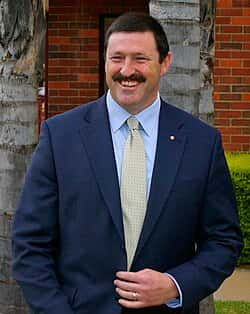 Mike Kelly